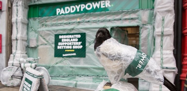 Paddy Power yob-proof 2